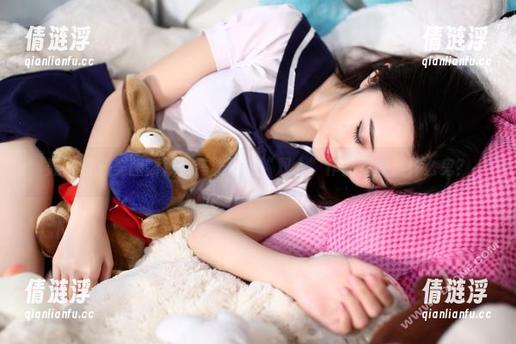 轰趴猫 - 美图新颖，陈雅漫的“双人”作品到底是什么鬼？
