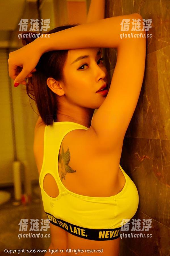 青豆客 - 南湘Baby的写真合集：剧情向，每张都是想象中的导演。