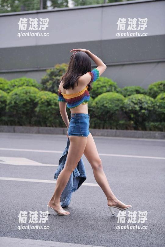 魔镜街拍 - 点个赞吧，凯恩的高清套图，完全找到跟我灵魂共振的时刻。